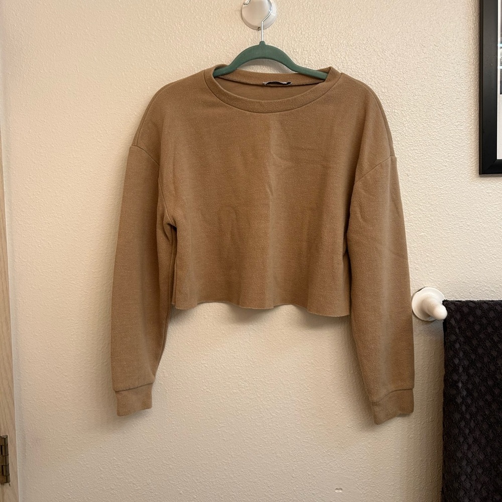 Cropped top